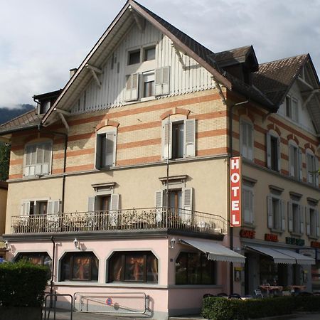 Hotel De La Gare モンテー エクステリア 写真